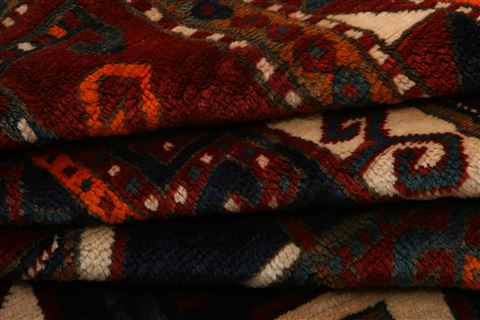 Kazak Red Hand Knotted 48 X 76 Area Rug 253-27452 Image 2