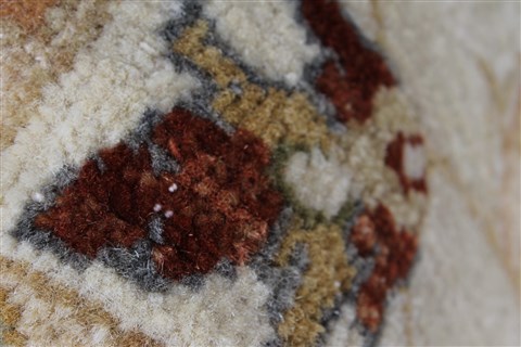 Ziegler Beige Hand Knotted 30 X 411 Area Rug 250-27485 Image 2