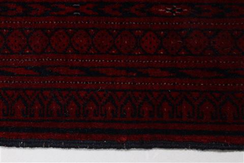 Kunduz Red Hand Knotted 33 X 42 Area Rug 250-27486 Image 11