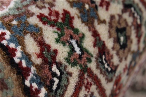 Mahi Beige Hand Knotted 30 X 50 Area Rug 250-27497 Image 10