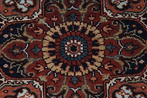 Serapi Brown Hand Knotted 30 X 50 Area Rug 250-27498 Image 4