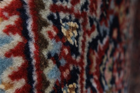 Bidjar Red Hand Knotted 30 X 55 Area Rug 250-27500 Image 10