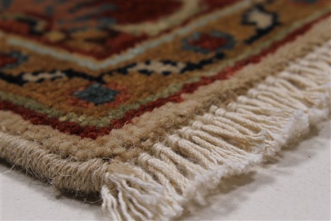 Serapi Multicolor Hand Knotted 31 X 51 Area Rug 250-27501 Image 12