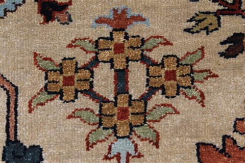 Serapi Multicolor Hand Knotted 31 X 51 Area Rug 250-27501 Image 15