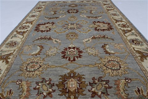 Pishavar Beige Hand Knotted 30 X 52 Area Rug 250-27503 Image 5