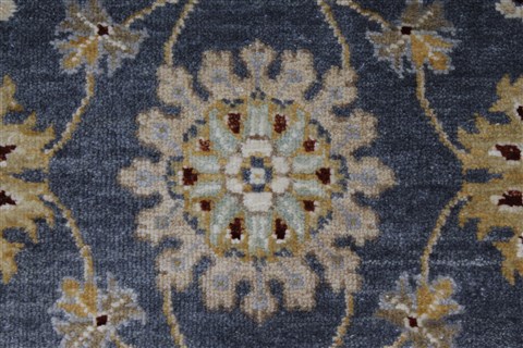 Ziegler Beige Hand Knotted 30 X 50 Area Rug 250-27509 Image 5