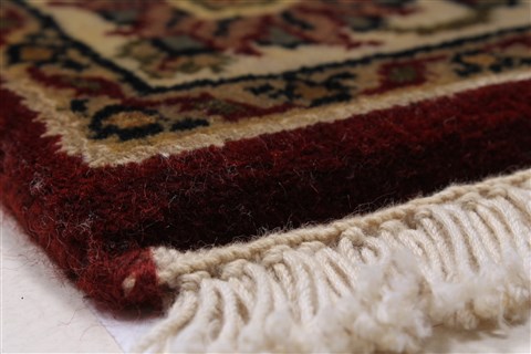 Kashmar Beige Hand Knotted 30 X 51 Area Rug 250-27512 Image 5