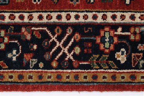Karajeh Green Hand Knotted 30 X 50 Area Rug 250-27516 Image 4