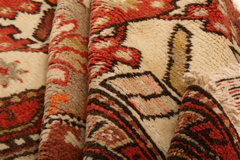 Kazak Beige Hand Knotted 57 X 810 Area Rug 100-27526 Image 2
