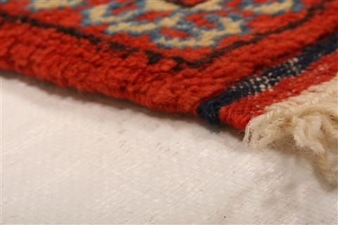 Kazak Red Hand Knotted 42 X 67 Area Rug 100-27527 Image 6