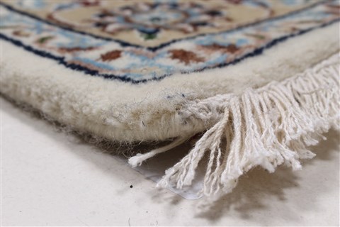 Nain Beige Hand Knotted 30 X 51 Area Rug 250-27529 Image 9
