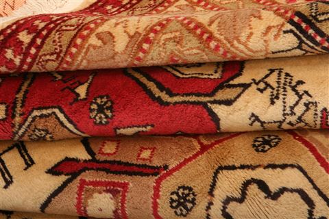 Kazak Beige Hand Knotted 54 X 69 Area Rug 100-27541 Image 4