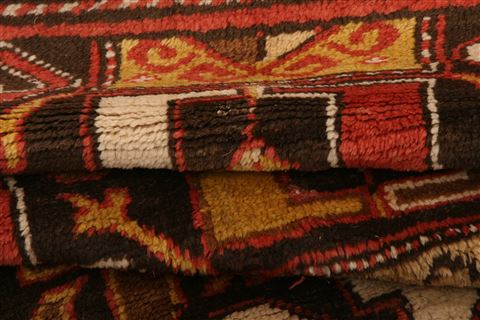 Kazak Red Hand Knotted 41 X 77 Area Rug 100-27543 Image 3