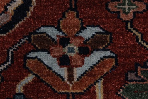 Serapi Green Hand Knotted 31 X 51 Area Rug 250-27563 Image 8