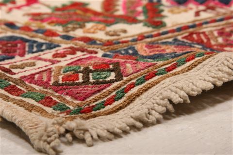 Sumak White Hand Knotted 50 X 57 Area Rug 100-27585 Image 5