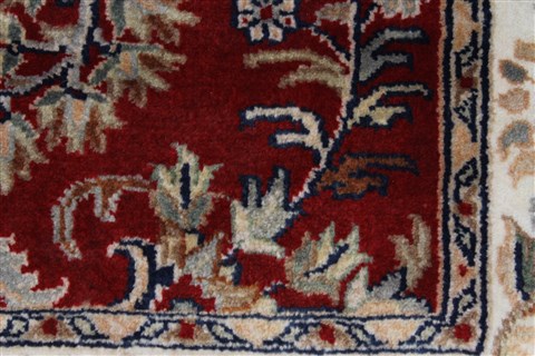 Sarouk Beige Hand Knotted 30 X 410 Area Rug 250-27587 Image 8