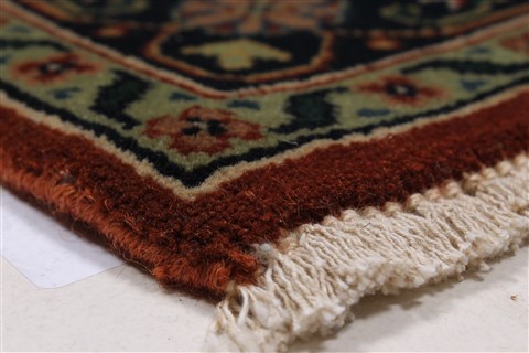 Herati Green Hand Knotted 31 X 51 Area Rug 250-27594 Image 7