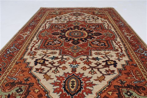 Serapi Brown Hand Knotted 31 X 50 Area Rug 250-27595 Image 2