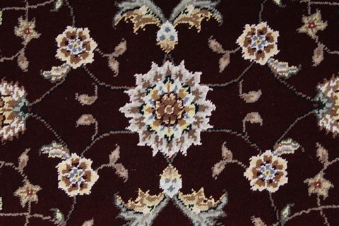 Tabriz Beige Hand Knotted 30 X 50 Area Rug 250-27603 Image 6
