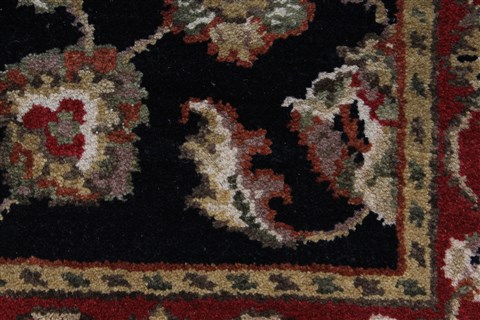 Kashan Beige Hand Knotted 30 X 52 Area Rug 250-27616 Image 9