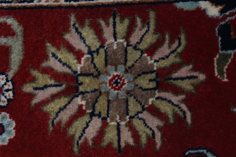 Sarouk Beige Hand Knotted 211 X 410 Area Rug 250-27625 Image 8