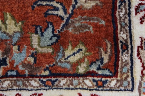 Sarouk Beige Hand Knotted 210 X 51 Area Rug 250-27639 Image 9