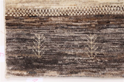 Gabbeh Beige Hand Knotted 36 X 51 Area Rug 250-27668 Image 6