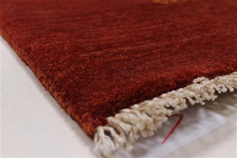 Gabbeh Red Hand Knotted 30 X 52 Area Rug 250-27684 Image 4
