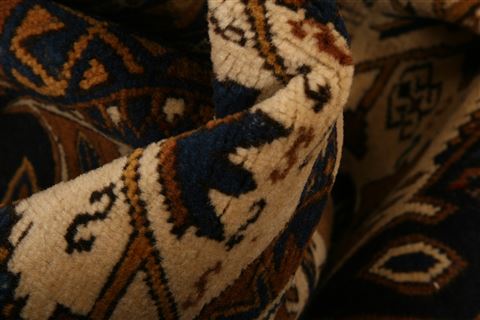 Shirvan Brown Hand Knotted 40 X 60 Area Rug 100-27728 Image 1
