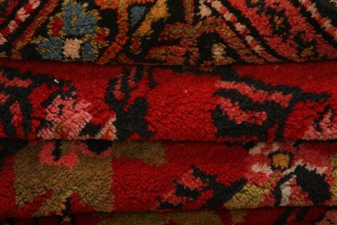 Karabakh Red Hand Knotted 41 X 55 Area Rug 100-27746 Image 3