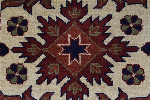 Kazak Beige Runner Hand Knotted 28 X 110 Area Rug 250-27829 Image 3