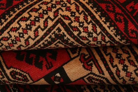 Baluch Red Hand Knotted 33 X 59 Area Rug 100-27842 Image 3