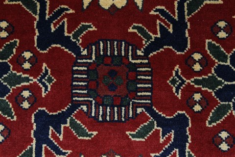 Kazak Red Runner Hand Knotted 27 X 105 Area Rug 250-27848 Image 4