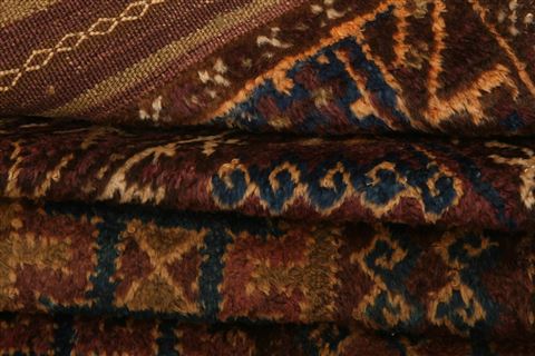 Baluch Red Hand Knotted 46 X 62 Area Rug 100-27854 Image 3