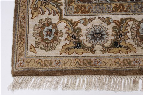 Kashan Beige Hand Knotted 40 X 62 Area Rug 250-27865 Image 5
