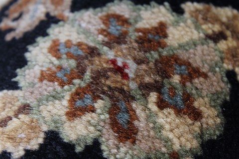 Kashan Beige Hand Knotted 41 X 60 Area Rug 250-27868 Image 1