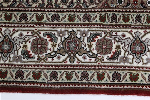 Mahi Beige Hand Knotted 41 X 63 Area Rug 250-27877 Image 3