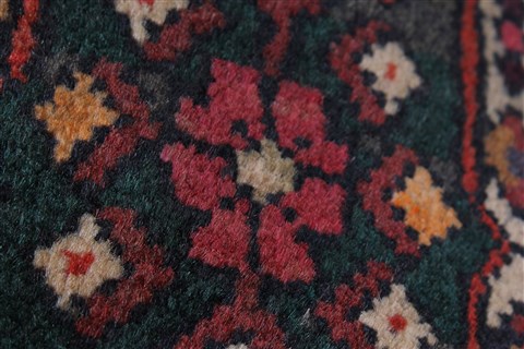 Bakhtiar Beige Hand Knotted 67 X 100 Area Rug 100-27894 Image 2