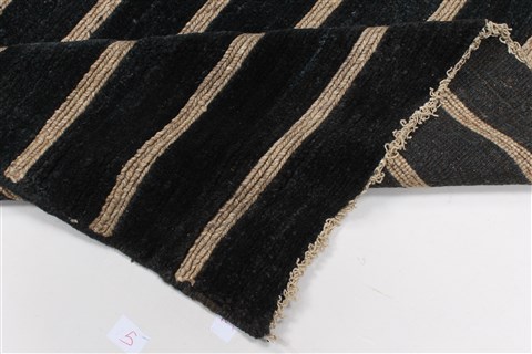 Gabbeh Black Hand Knotted 511 X 74  Area Rug 100-27897 Image 2