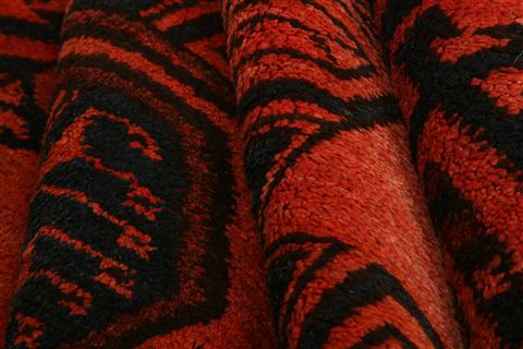 Kunduz Orange Hand Knotted 39 X 71 Area Rug 100-27928 Image 2