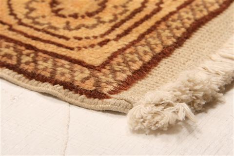 Kayseri Beige Hand Knotted 100 X 125 Area Rug 253-27939 Image 5