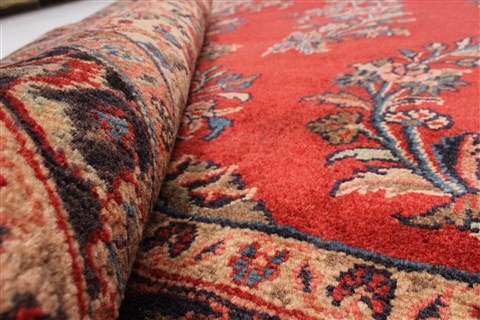 Hamedan Beige Hand Knotted 88 X 124 Area Rug 100-27944 Image 2