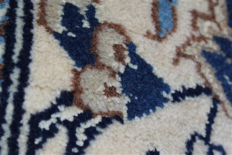 Nain Beige Hand Knotted 83 X 125 Area Rug 100-27947 Image 12