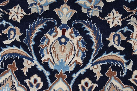 Nain Beige Hand Knotted 83 X 125 Area Rug 100-27947 Image 4