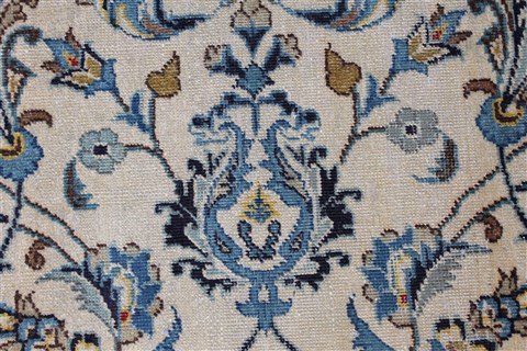 Kashan Blue Hand Knotted 88 X 142 Area Rug 100-27948 Image 14