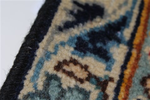 Kashan Blue Hand Knotted 88 X 142 Area Rug 100-27948 Image 4