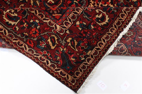 Bakhtiar Red Hand Knotted 73 X 108 Area Rug 100-27953 Image 5