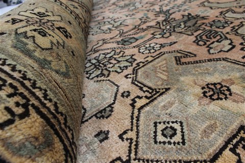 Tabriz Grey Hand Knotted 65 X 98 Area Rug 100-27959 Image 2