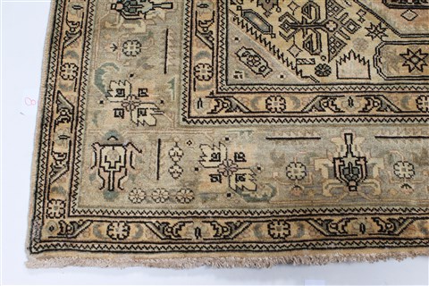 Tabriz Grey Hand Knotted 65 X 98 Area Rug 100-27959 Image 8