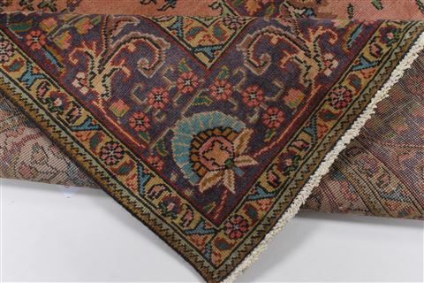 Tabriz Beige Hand Knotted 66 X 95 Area Rug 100-27962 Image 3